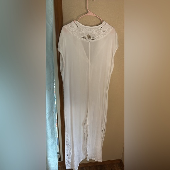 Show me your mumu jumpsuit - Picture 8 of 9